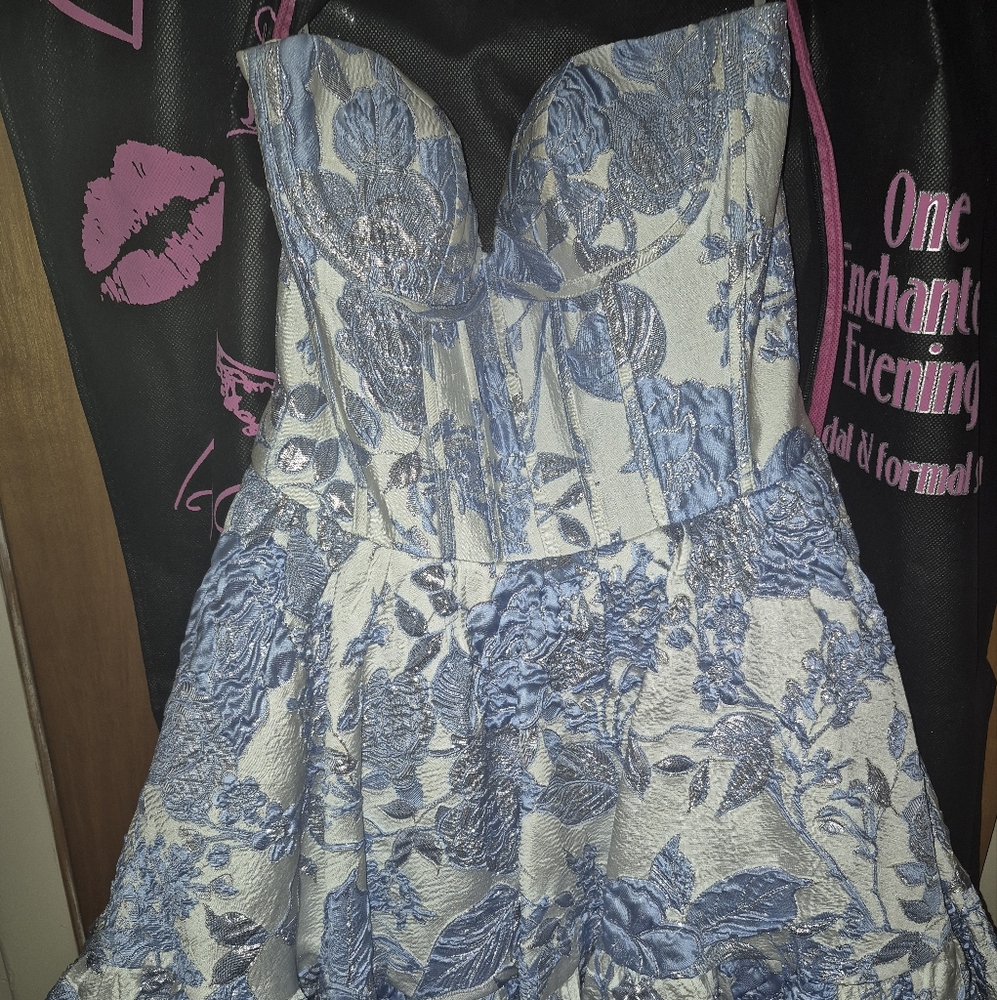 SHERRI HILL Strapless Brocade Cocktail Gown